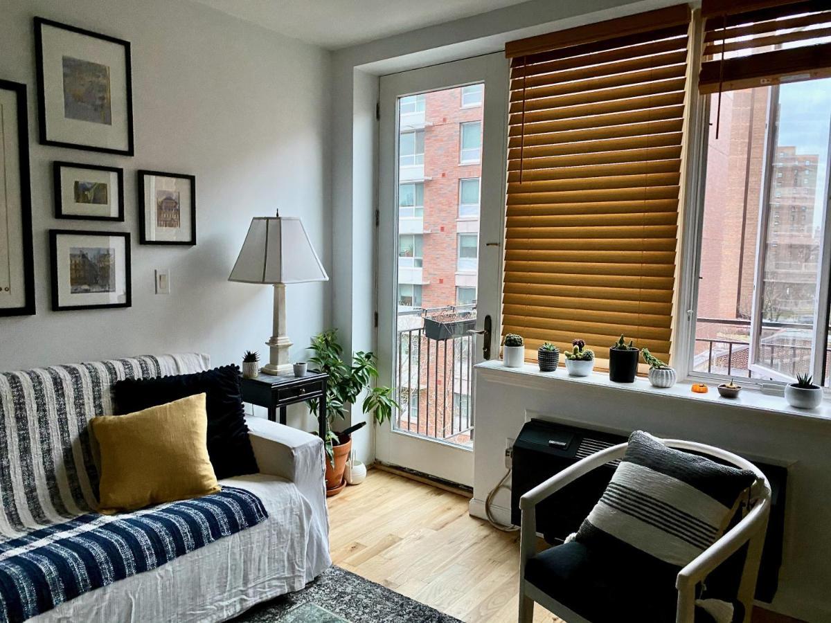 East Harlem Cozy Daire New York Dış mekan fotoğraf